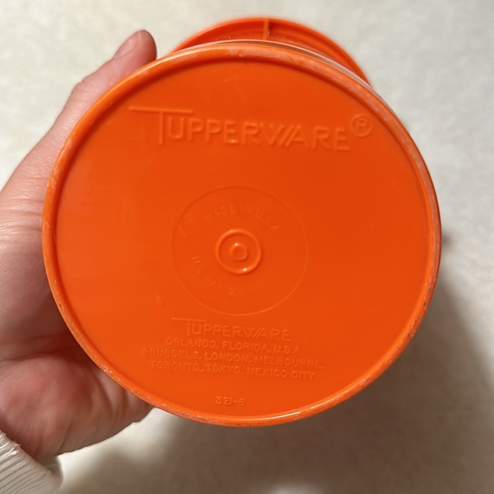 Vintage Tupperware - Picture 3 of 4